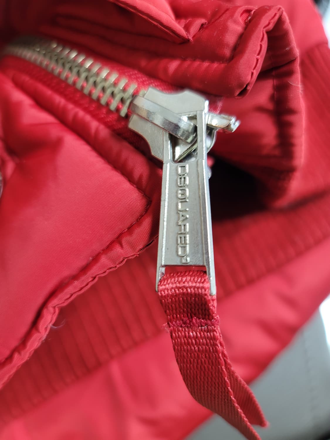 라쿤퍼 덕다운 패딩조끼  44표기 95~100사이즈 상태극상

 상품이미지5