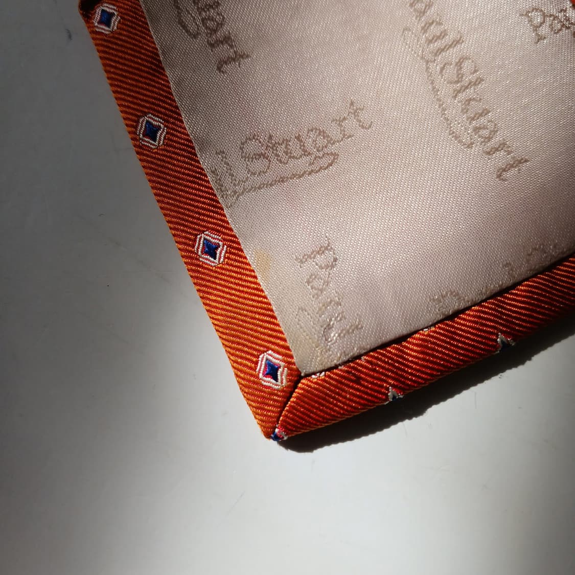 폴스튜어트 실크 오렌지 도트 패턴 넥타이 8.6cm A등급 E804
 상품이미지10