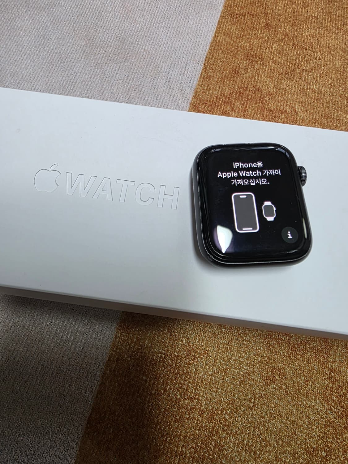 애플워치4 44mm 스페이스 그레이 (박스 풀셋) 상품이미지1