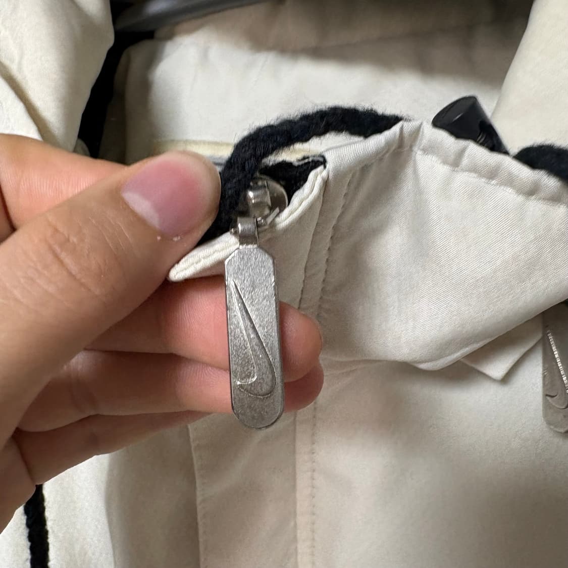 나이키 올드스쿨 트랙로고 바람막이 (아이보리&블랙) 상품이미지6