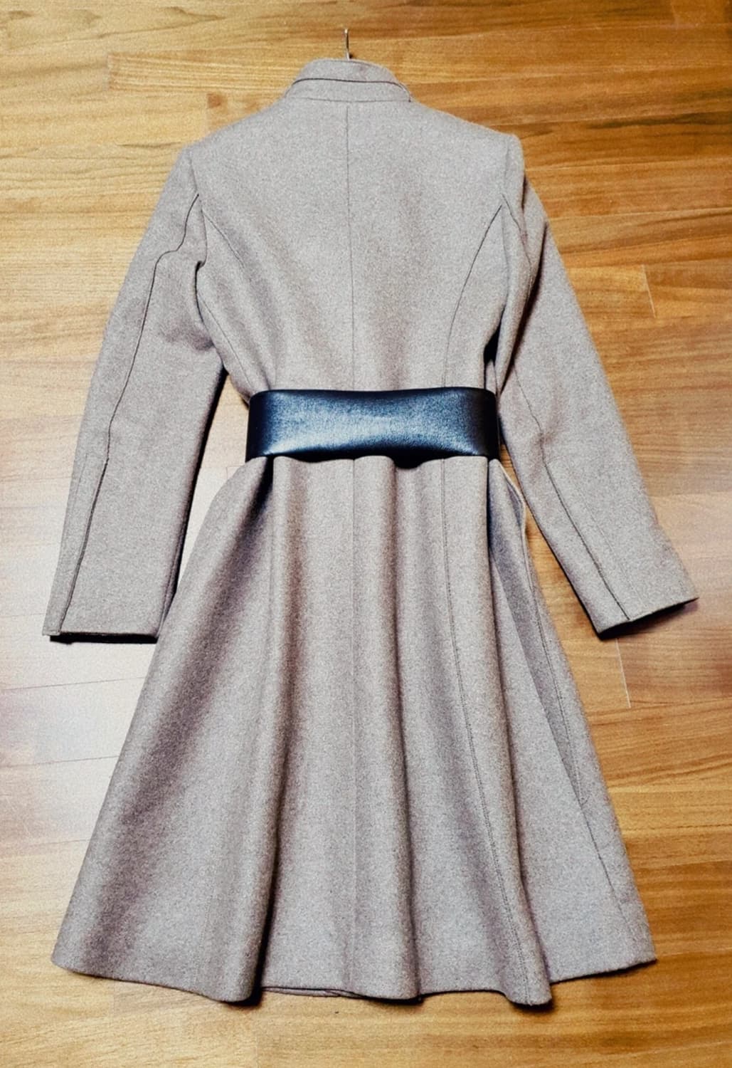 현대백화점에서 산 미샤 캐시미어 코트 55 정품 상품이미지2