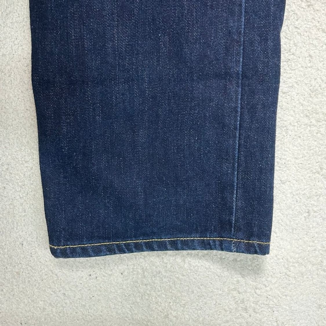 리바이스 502 레귤러 테이퍼드 핏 데님팬츠 W30 L32 상품이미지3