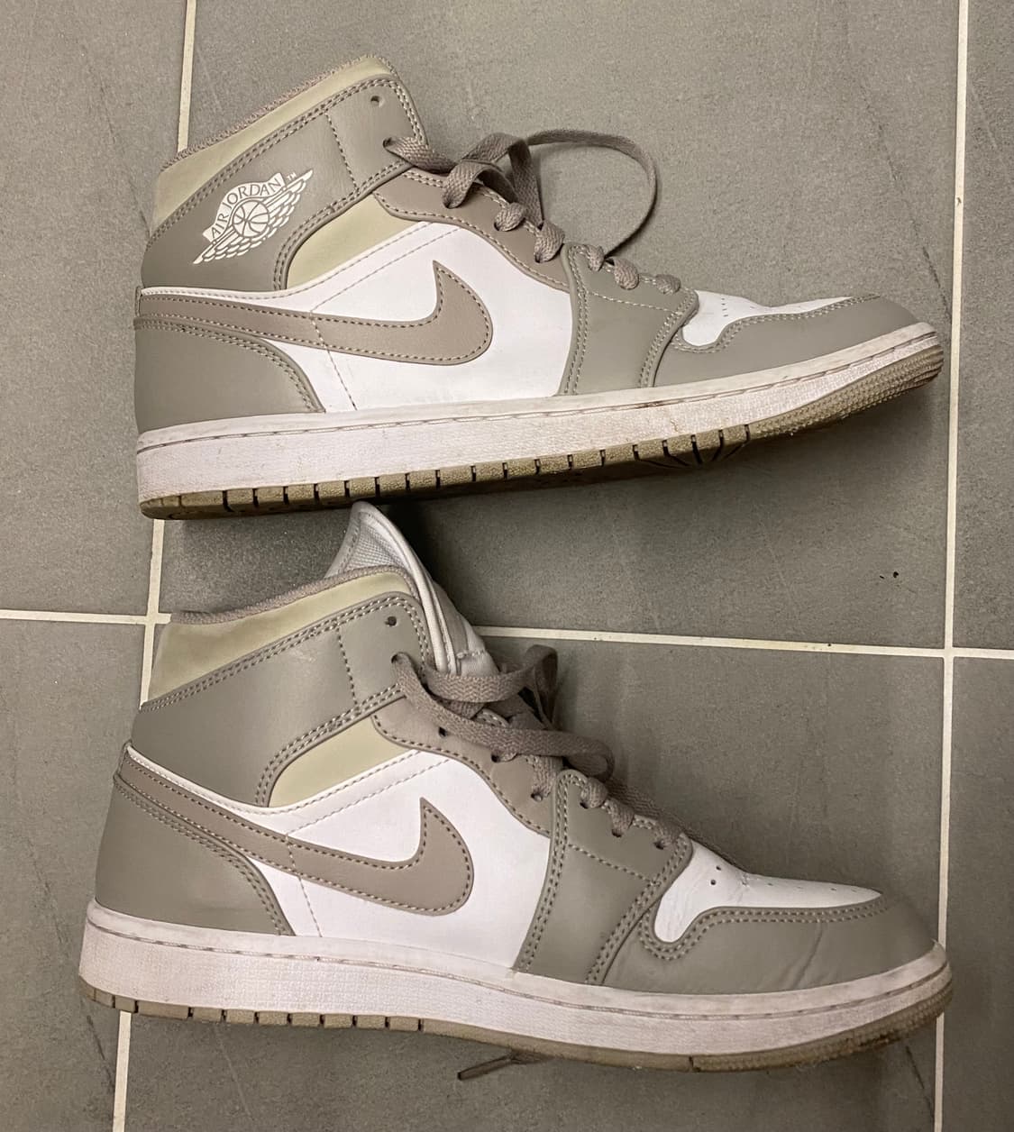 나이키 에어 조던 1 미드 컬리지 그레이 260 상품이미지4