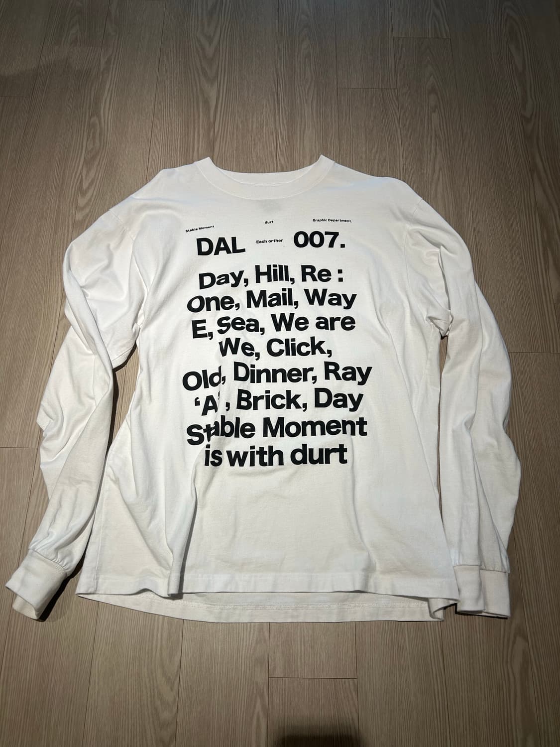 더트 프린팅 롱슬리브 흰색  상품이미지1