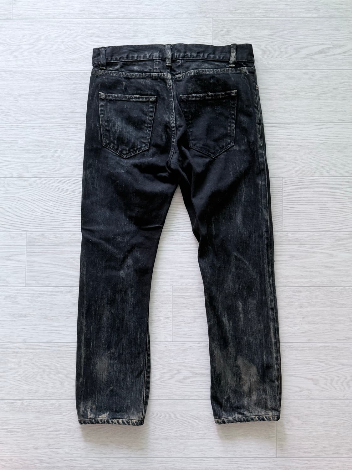 Saint Laurent oil Washed Distresed Jeans 상품이미지3