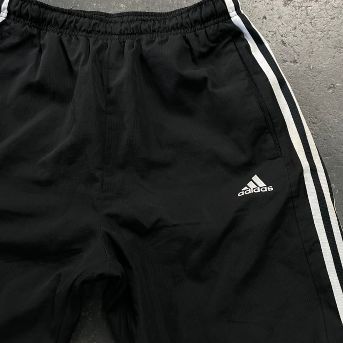 100 아디다스 사이드 스냅 나일론 팬츠  상품이미지2