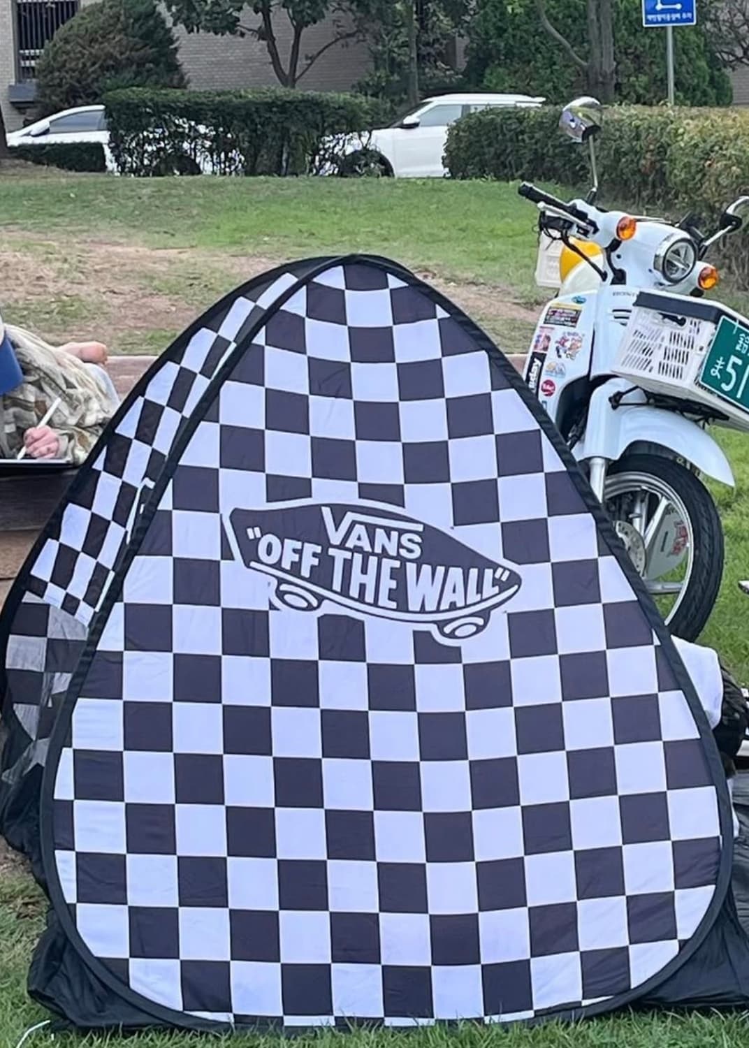 반스 원터치 텐트 (1회 사용) 상품이미지1