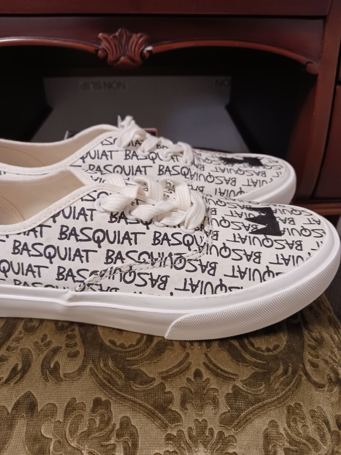 바스키아 아티스틱 스니커즈 레터링 화이트 상품이미지3
