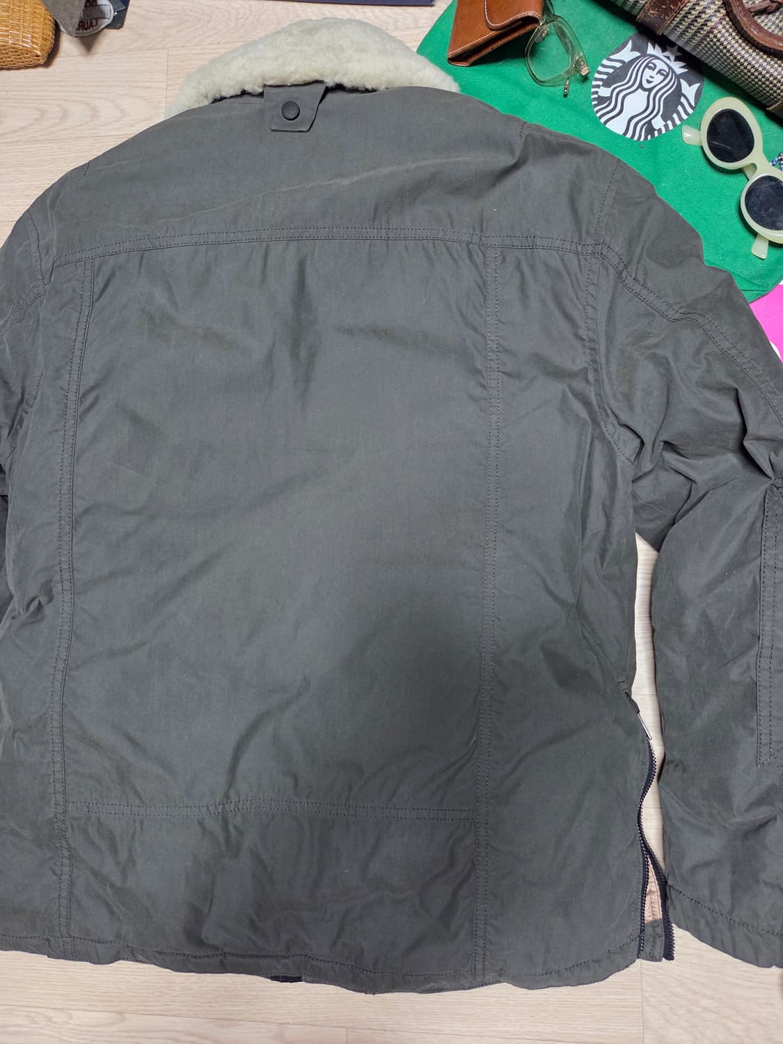 시리즈 퍼 구스다운 자켓 라파 105
 천연양모 퍼 상품이미지5