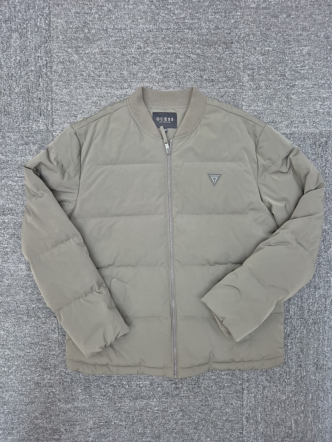 [XL]<게스>베이지 구스 패딩 점퍼 상품이미지1