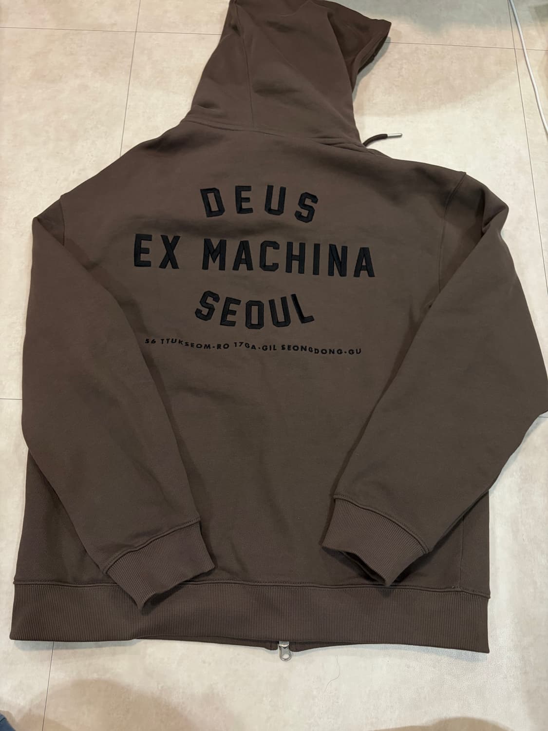 데우스엑스마키나 후드집업 상품이미지2