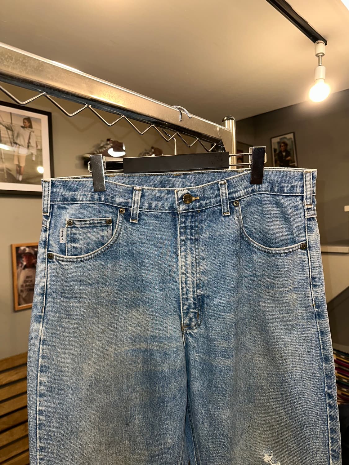 00’s Carhartt cracked washed denim pants 상품이미지5