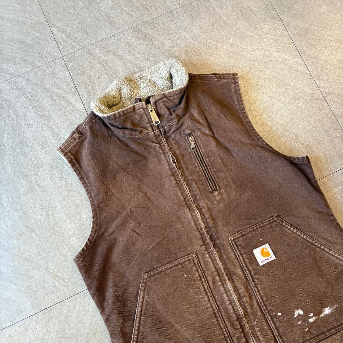 칼하트 브라운 쉐르파 베스트 자켓 상품이미지2