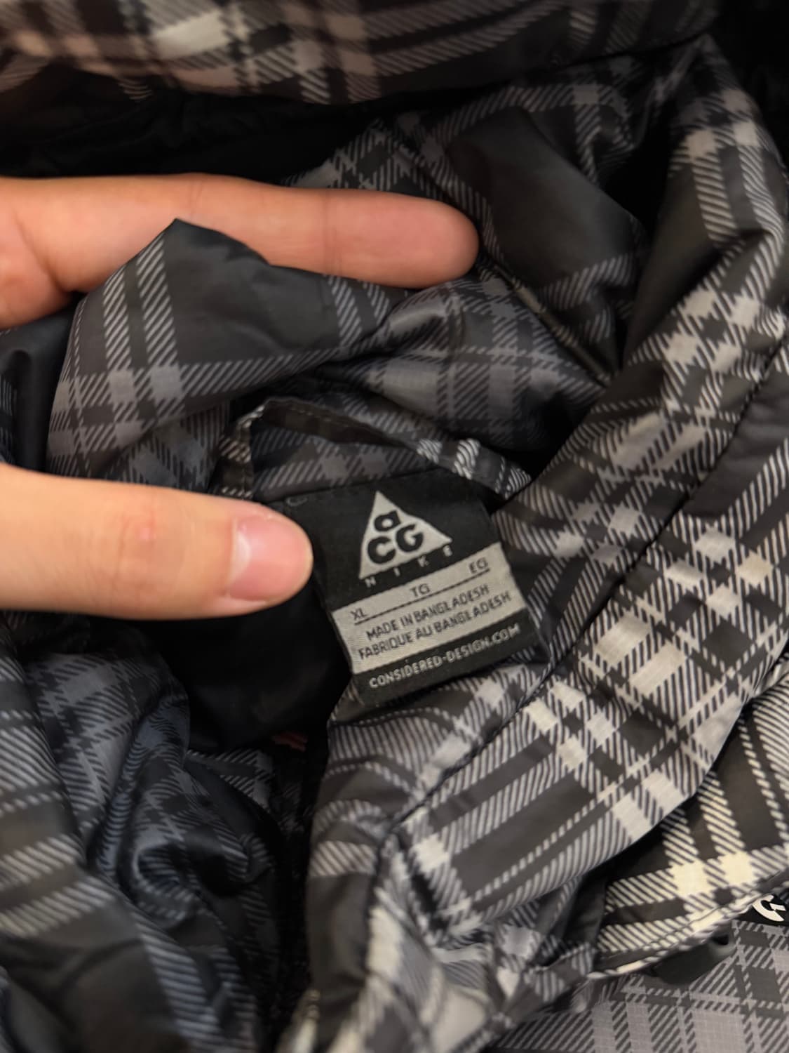 나이키 ACG 800필 빈티지 체크패턴 구스다운 패딩 상품이미지4
