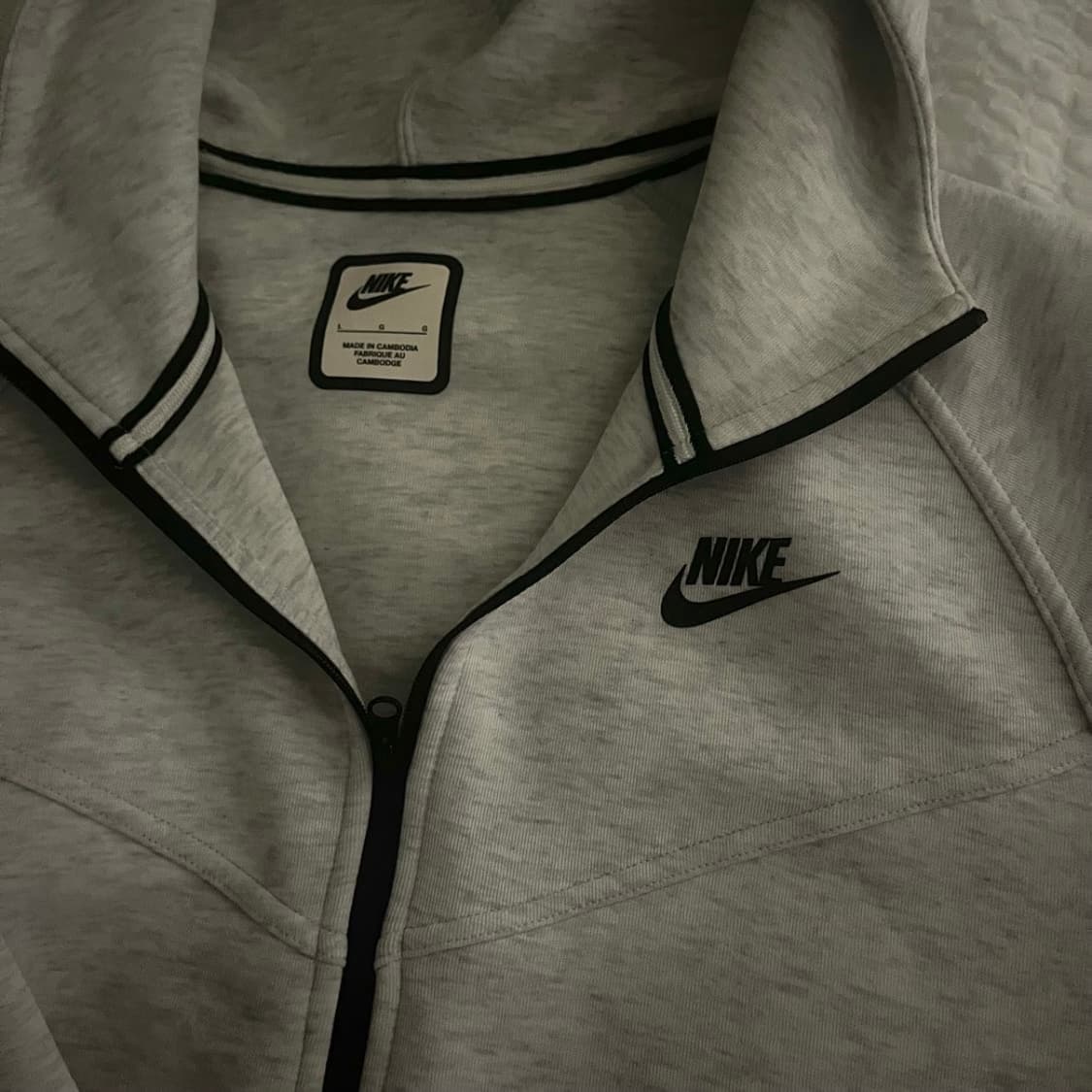 나이키 NSW 테크 플리스 윈드러너 화이트 상품이미지1