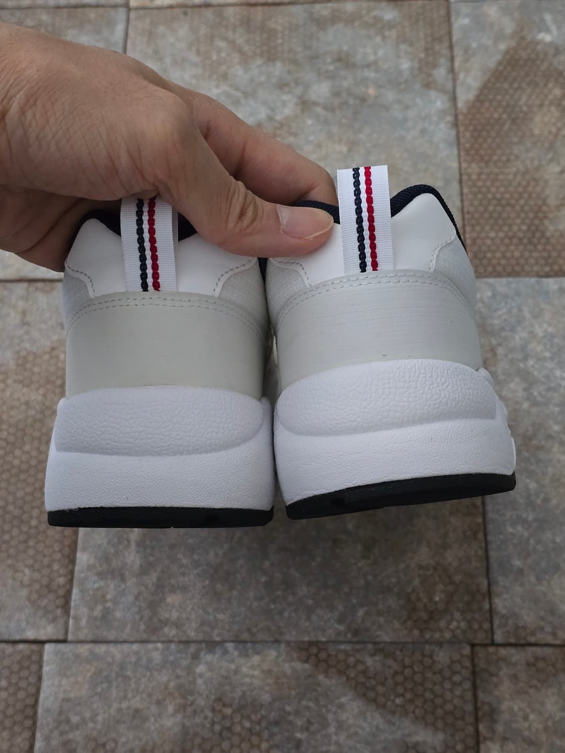 (225)뉴발란스 580 화이트  상품이미지8