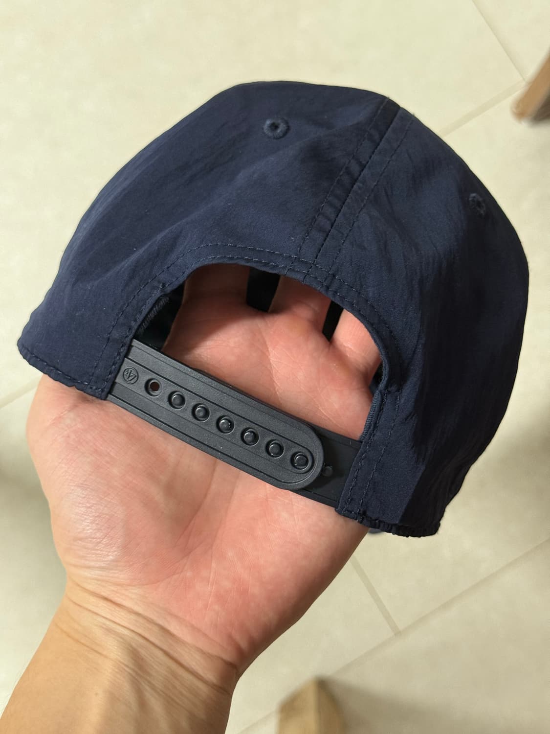 KITH 키스 47 파리 볼캡 네이비 상품이미지4