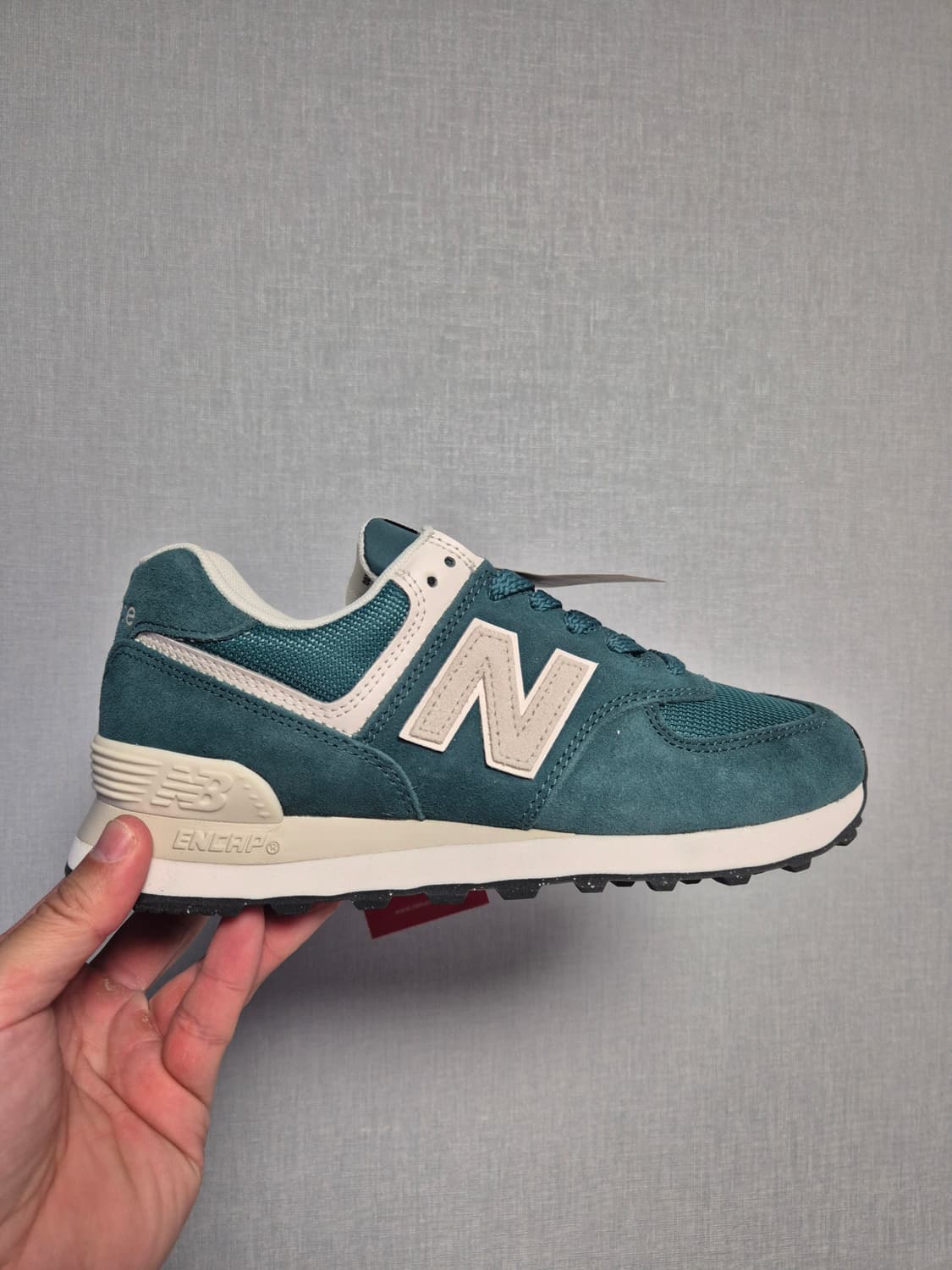 [새상품/230] 뉴발란스 574 클래식 리이매진드 그린 상품이미지1