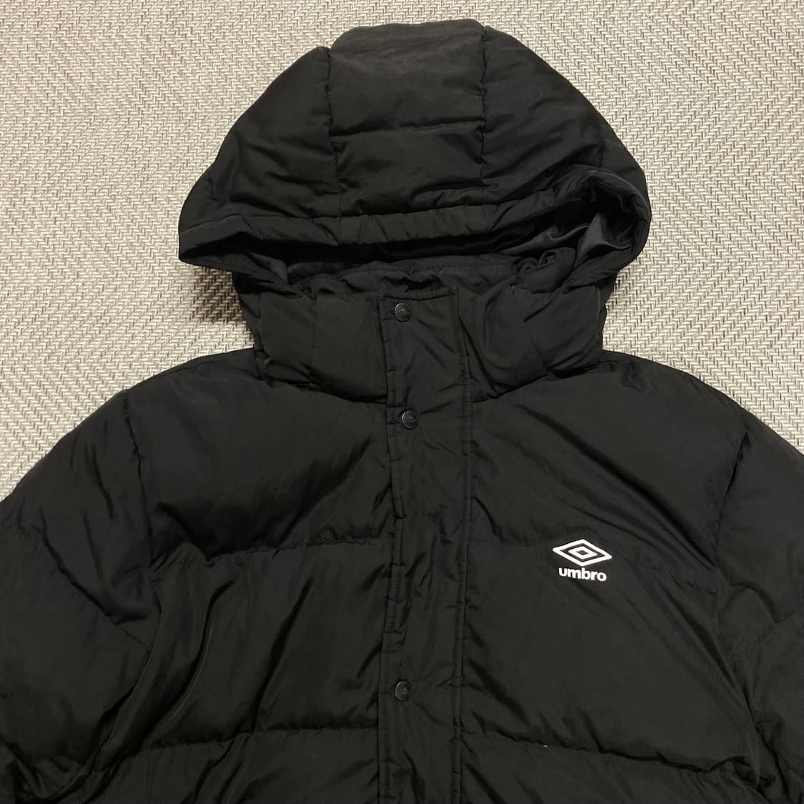 (100)엄브로 블랙 덕다운 롱패딩  상품이미지3