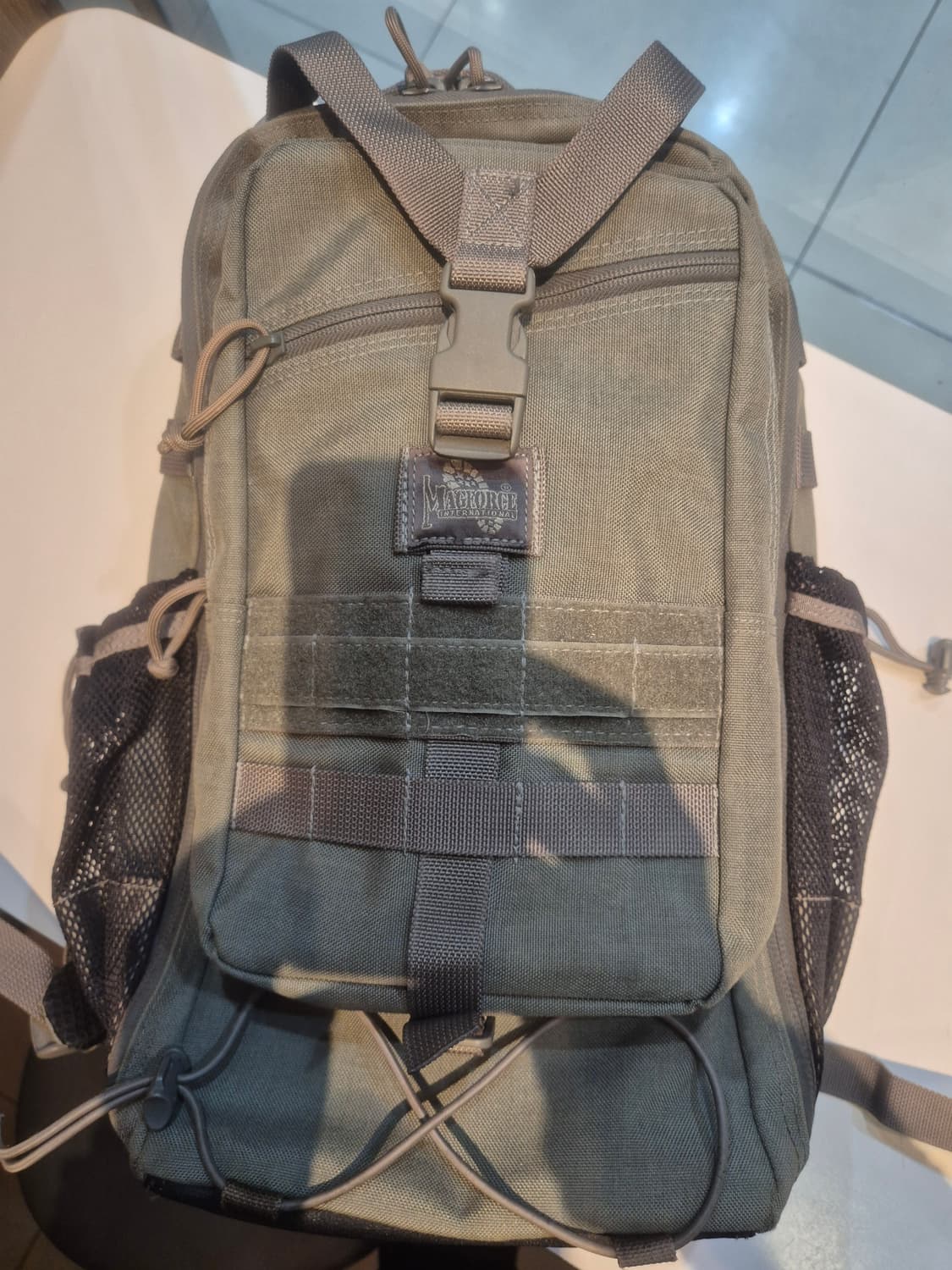 맥포스 블루제이 백팩 판매합니다 
자연스런 사용감외엔 마모손상 없습니다  상품이미지1