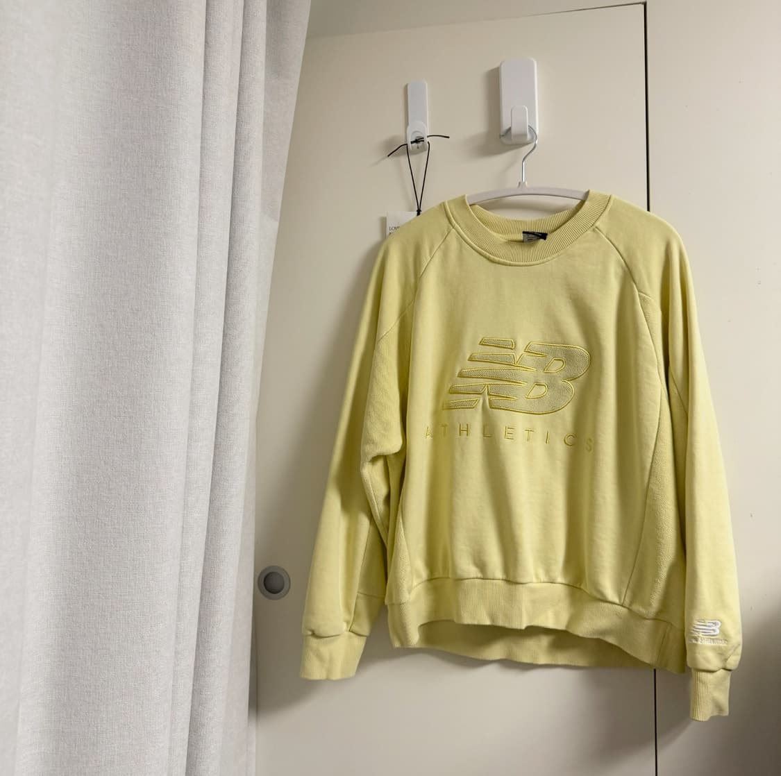 뉴발란스 맨투맨 상품이미지2