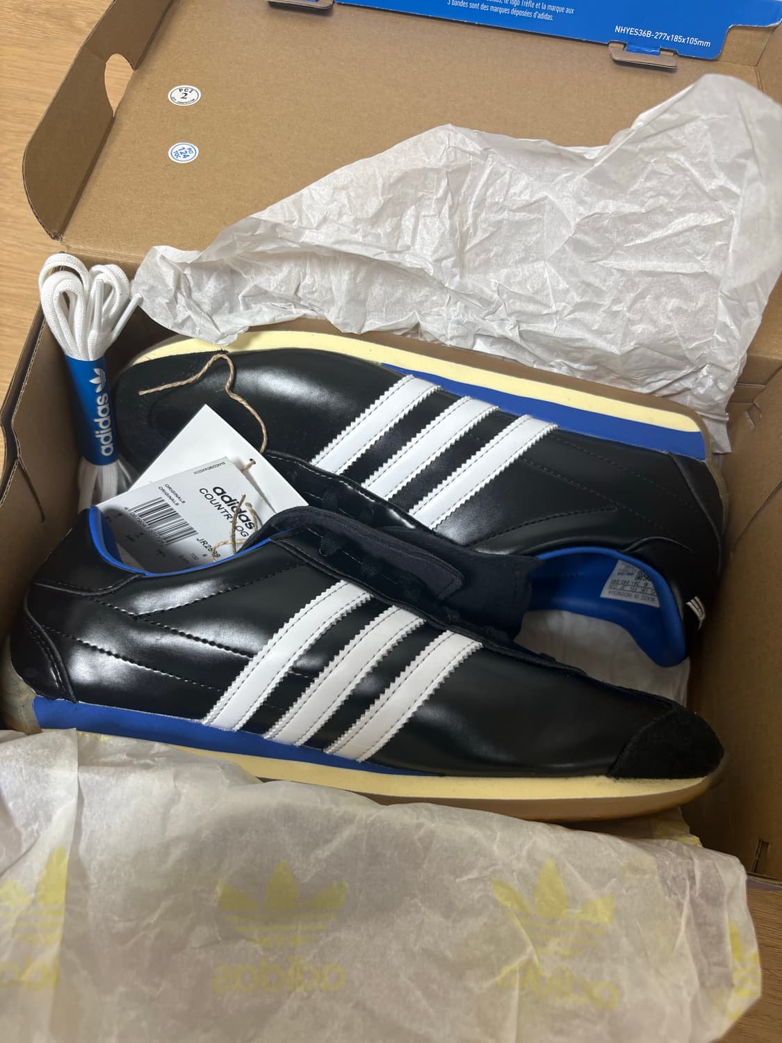 Adidas x Yeseyesee 컨트리 OG 코어 상품이미지6