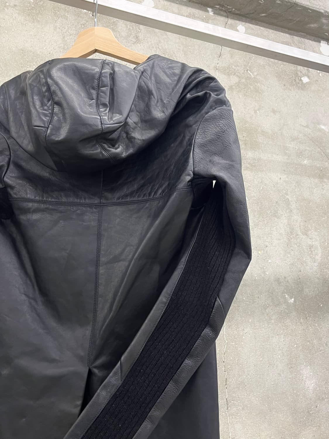 Rick Owens 릭오웬스 블랙 레더 후드 자켓  상품이미지7