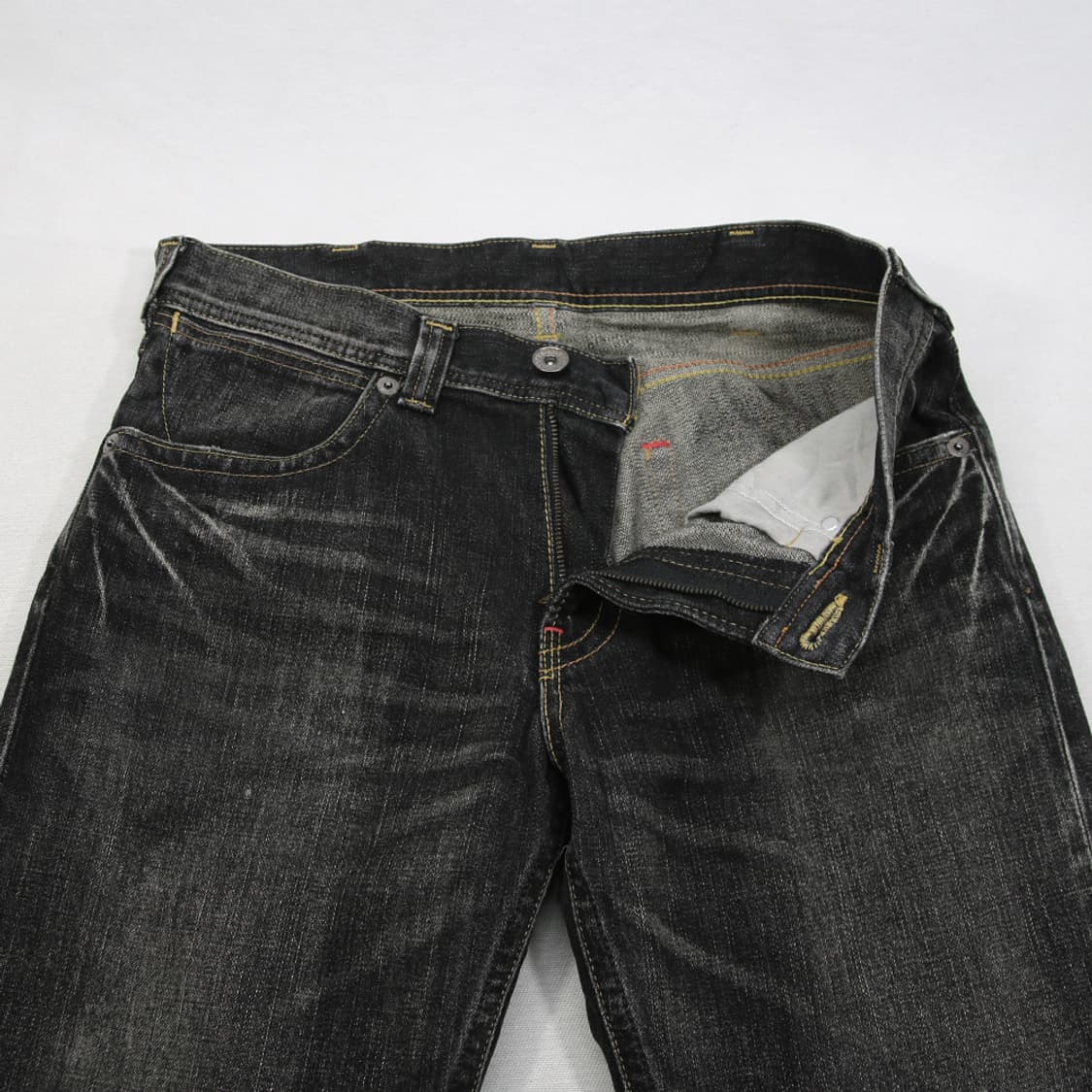 (착용컷) Wrangler 데님 팬츠 (남성용 31.5) 상품이미지5