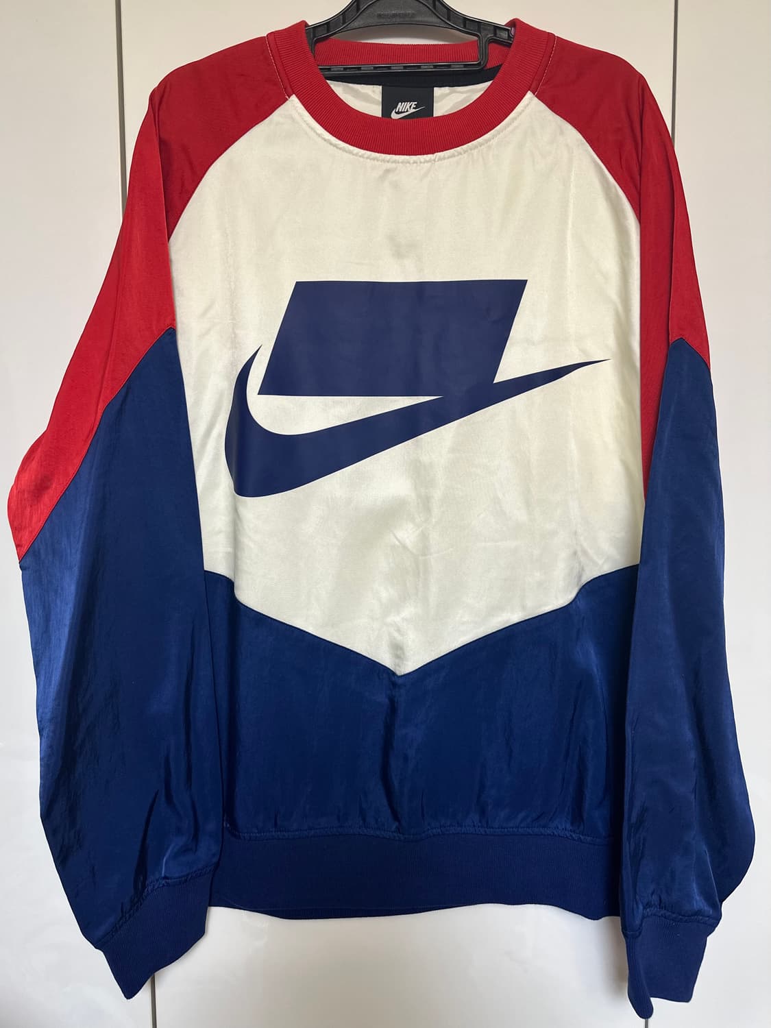 나이키 컬러블록 스우시 맨투맨 상품이미지2