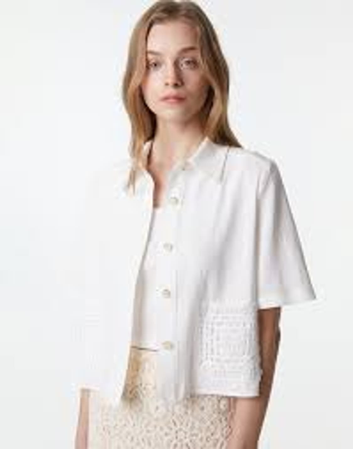 아떼(Athe) 2024 린넨 혼방 포켓 배색 반팔 블라우스 38사이즈 상품이미지1