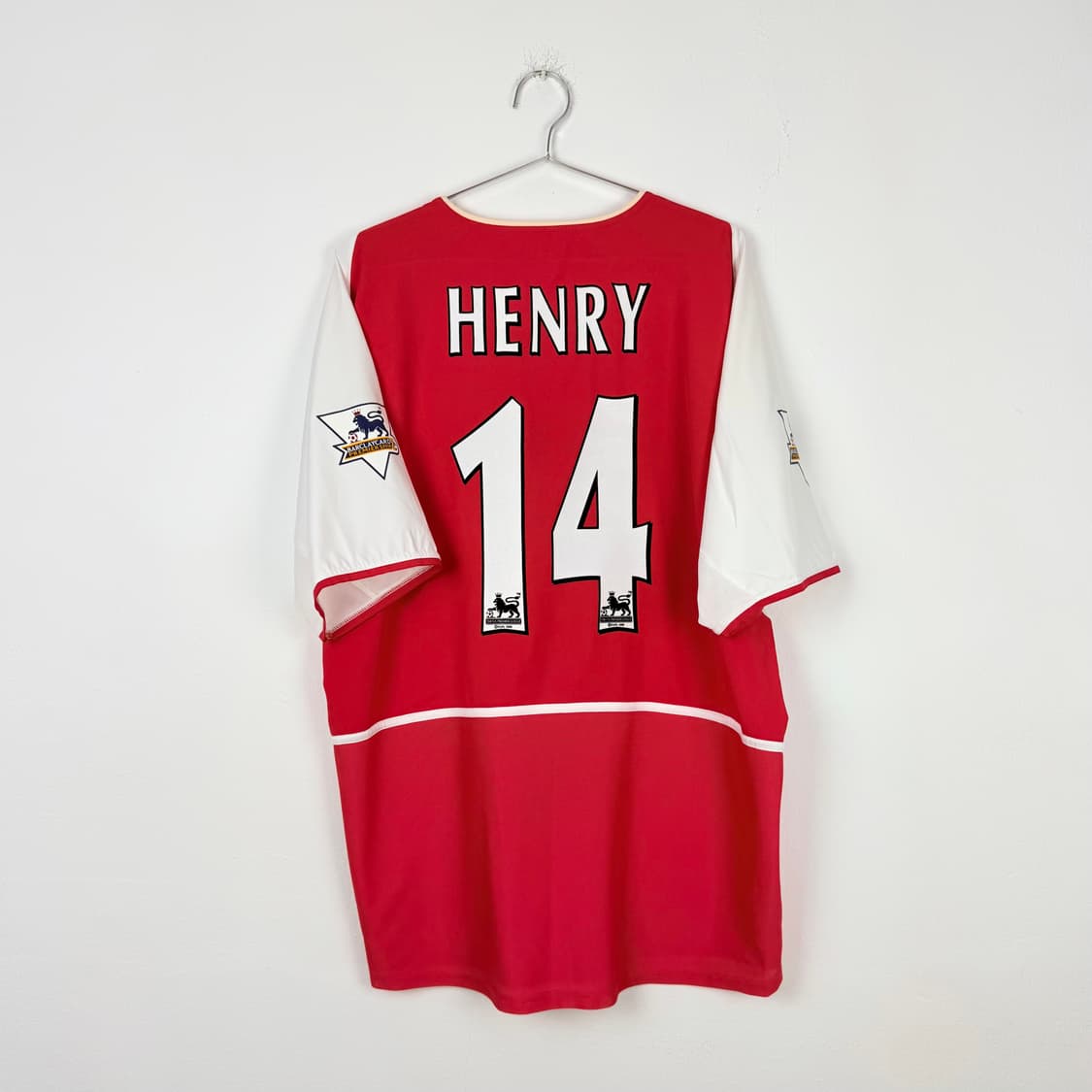 02-04 아스날 홈 앙리 유니폼 상품이미지1