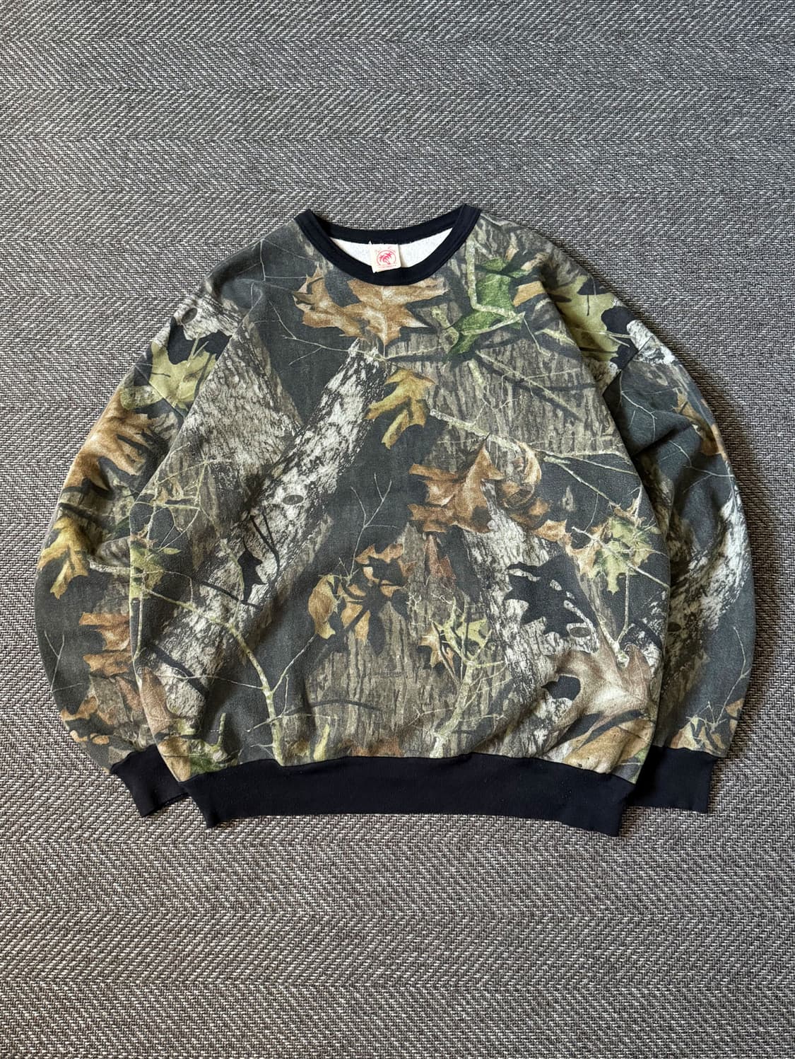 90s USA Erick Hunter 리얼트리 스웻셔츠 상품이미지1