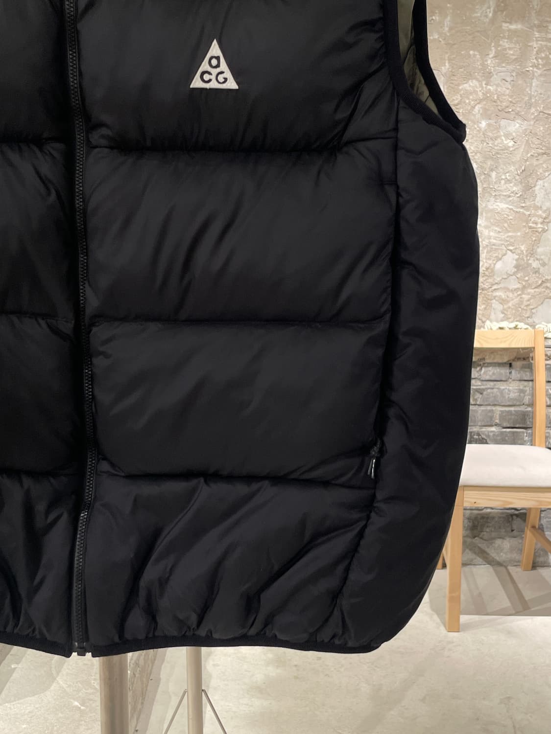 나이키 acg 블랙 써마핏 adv 루나 레이크 푸퍼 베스트 상품이미지5