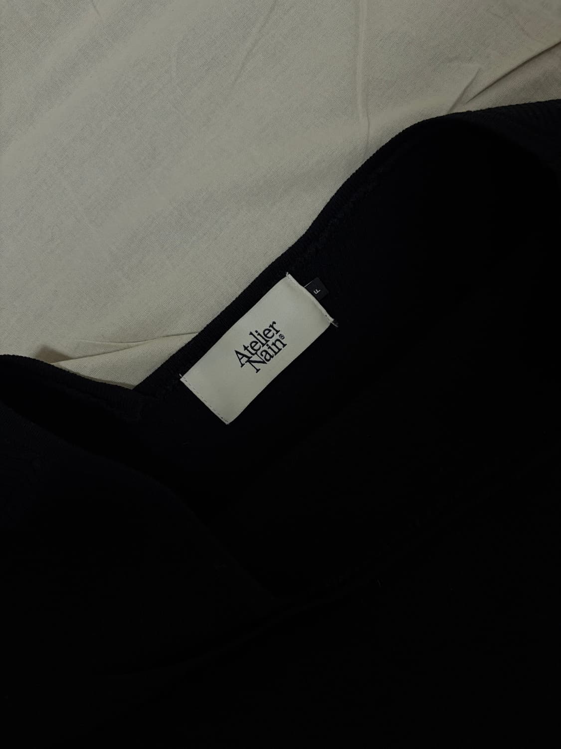 아틀리에 나인 UNBALANCED CUTOUT SLIM KNIT 티셔츠 상품이미지2