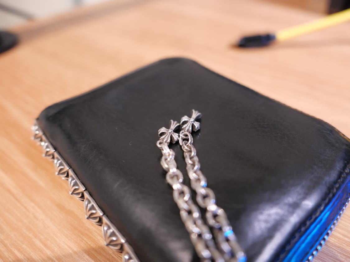 크롬하츠 피라미드 반지갑 상품이미지3