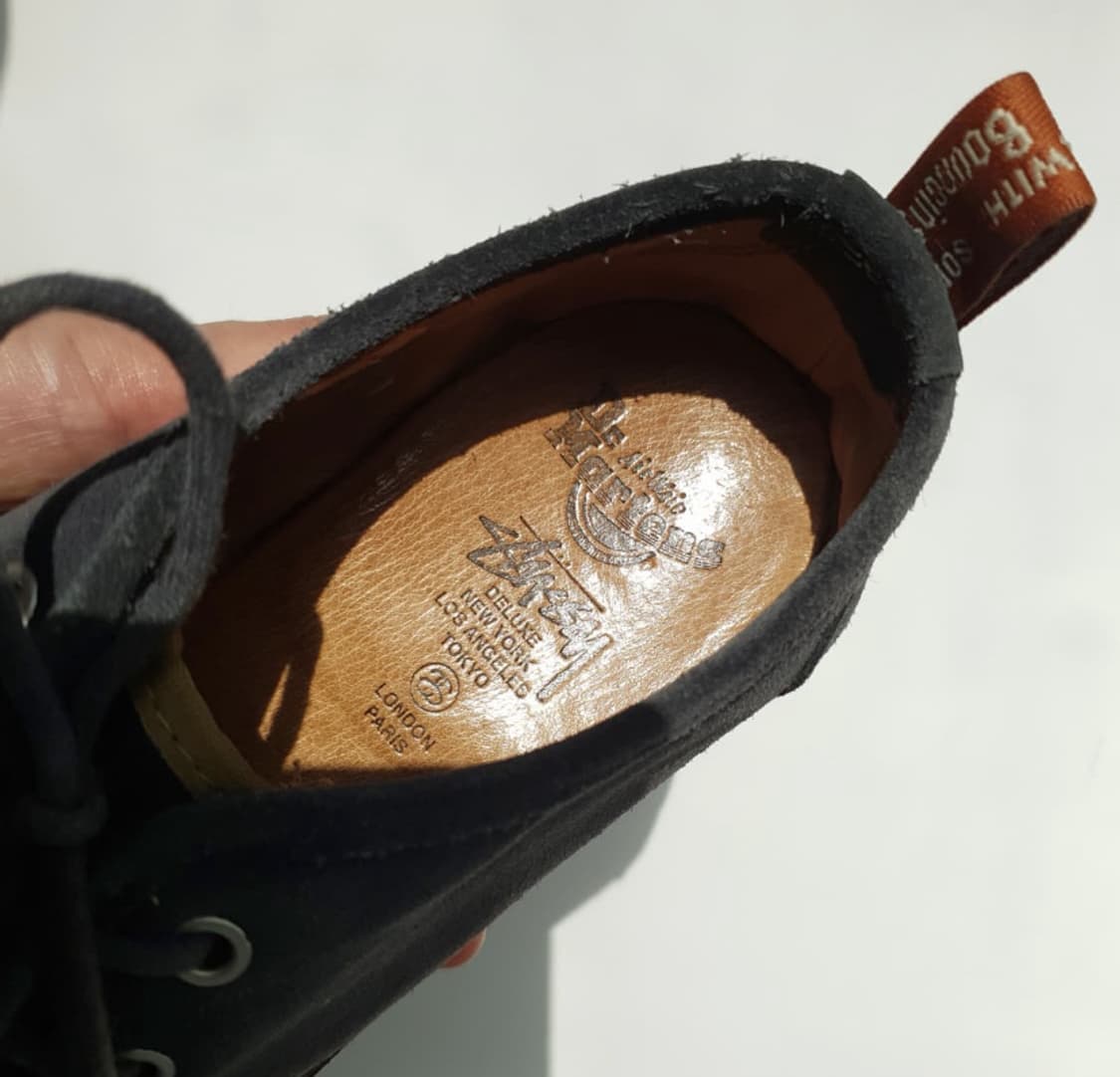 스투시 x 닥터마틴 왈라비 슈즈 상품이미지3