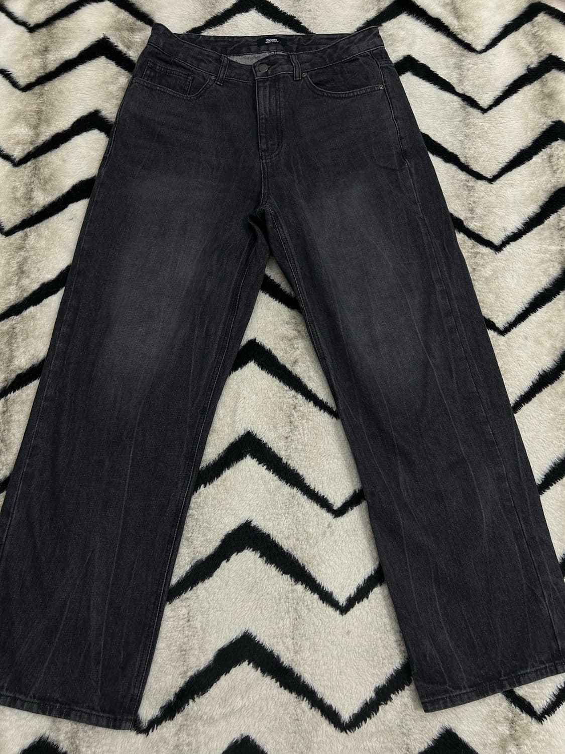 [32]무신사스탠다드 루즈 스트레이트 데님팬츠/워시드블랙 상품이미지1