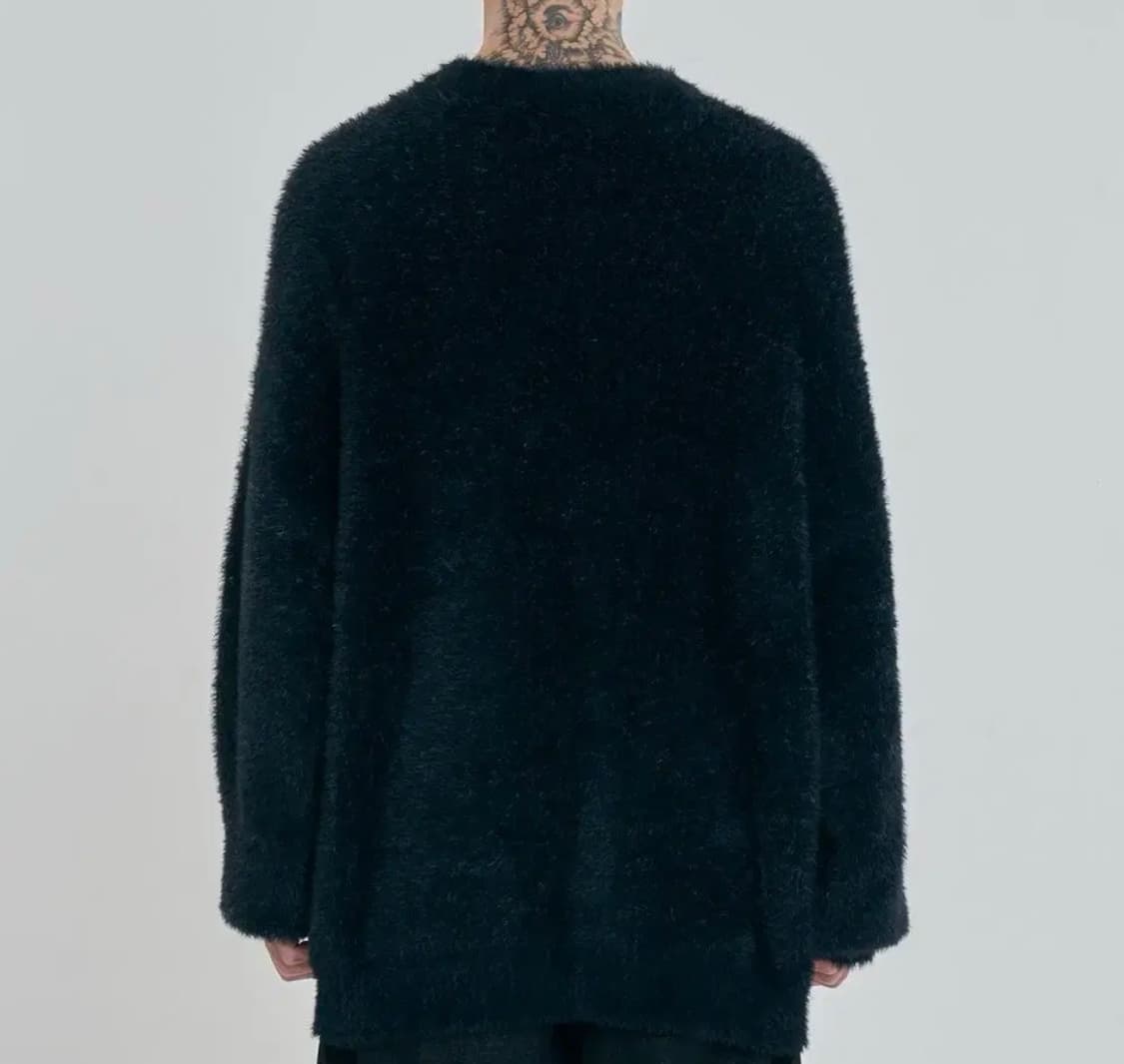 아조바이아조 스포티 로고 헤어리 니트 퍼니트 상품이미지2