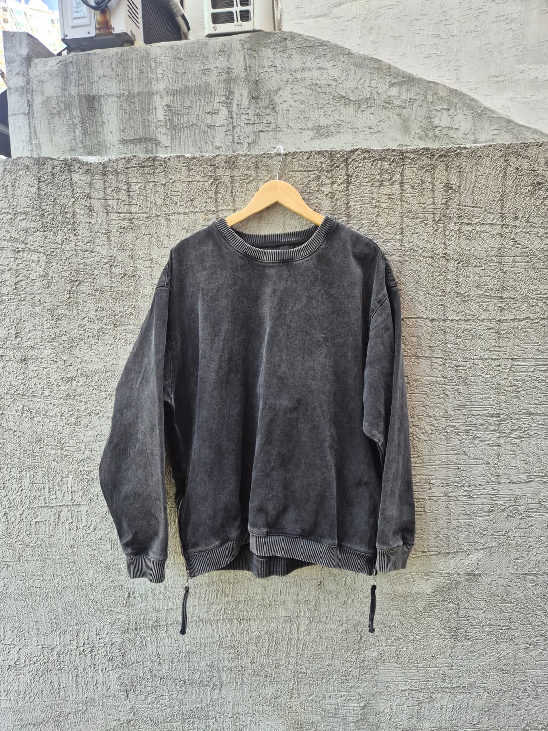 ZARA 워싱 맨투맨 - L 상품이미지1