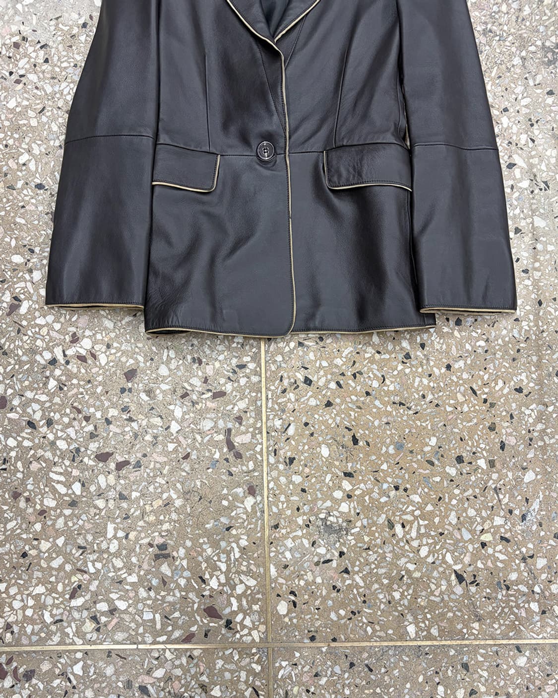 엠포리오 아르마니 램레더 자켓 상품이미지4