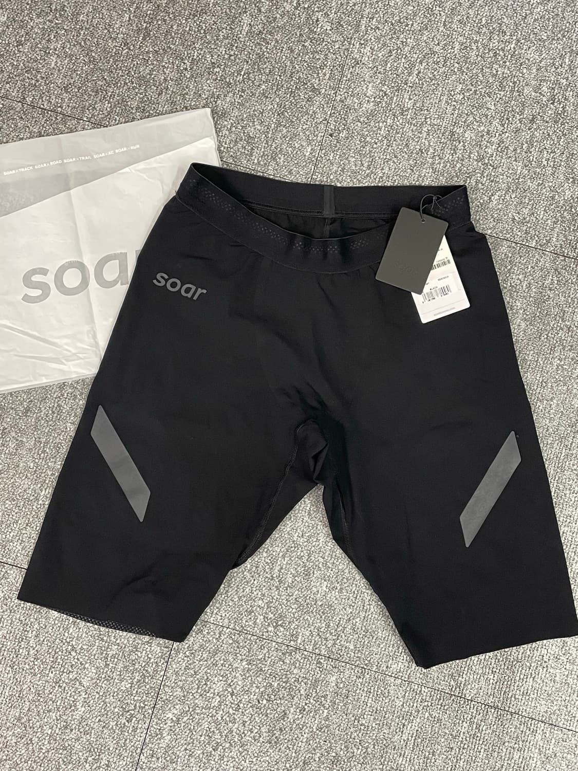 soar running 소어 런닝 타이즈 새티스파이 상품이미지1