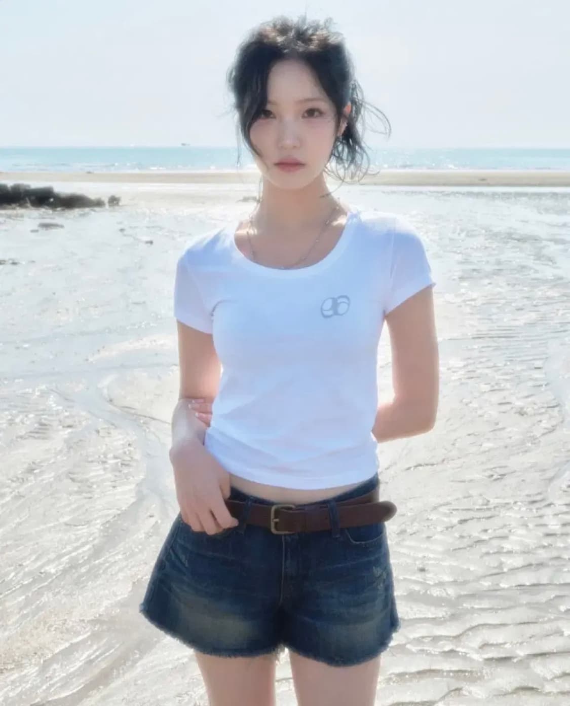 실사) 애즈온 유넥티 U NECK TEE 화이트 상품이미지1