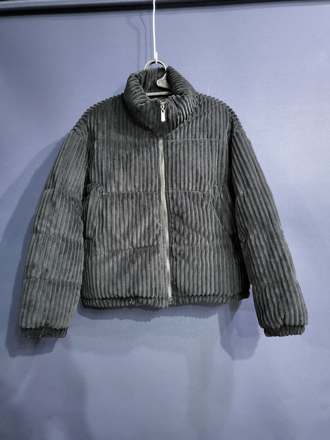 올리브데올리브 코듀로이 세미오버핏 패딩 상품이미지1