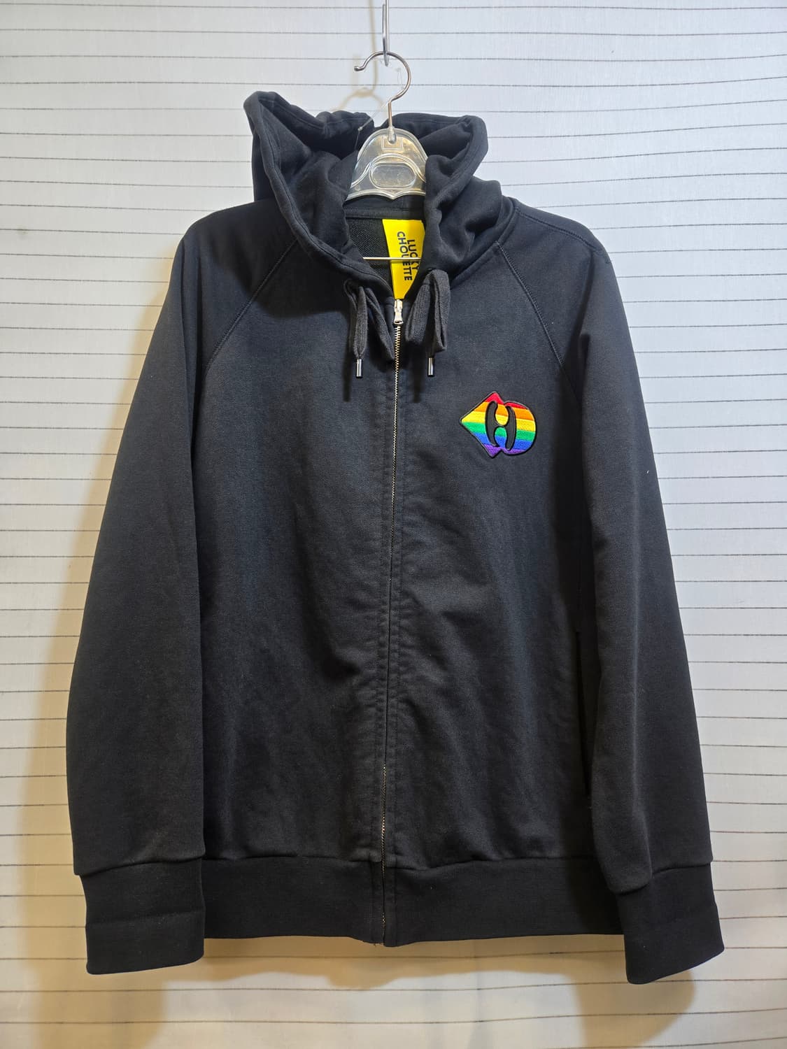 럭키슈에뜨 레인보우 후드집업 블랙 상품이미지1