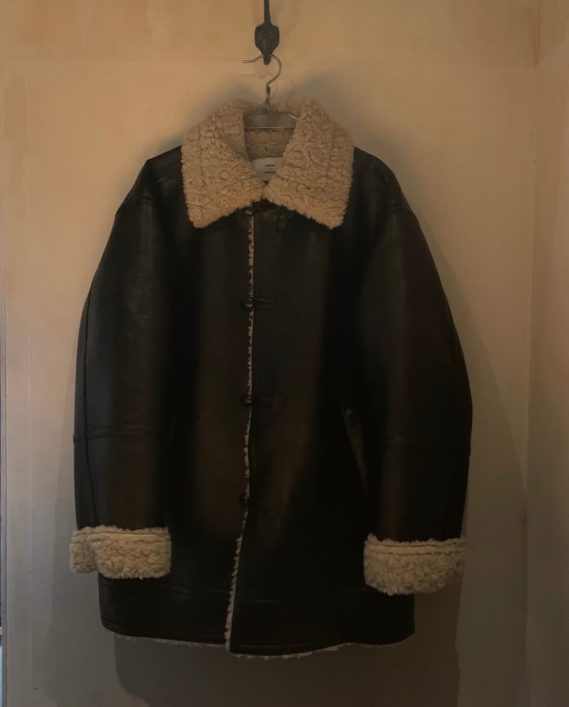 웨어로우 레더 양털 무스탕  상품이미지1