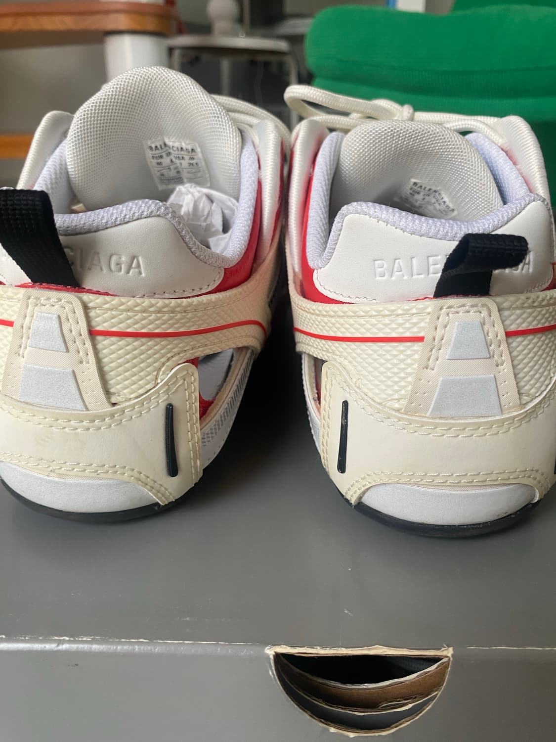 Balenciaga Drive sneaker Red E 40 상품이미지4