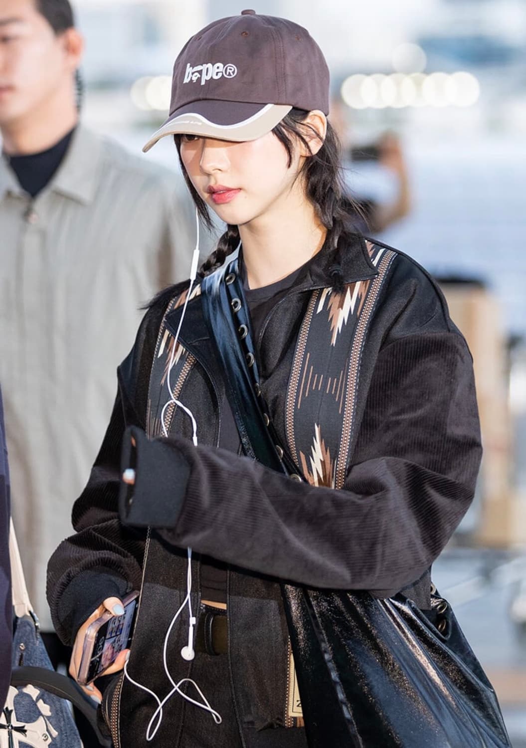 [2]  캐피탈 스무스 져지 코치 & 제피르 블랙 상품이미지1