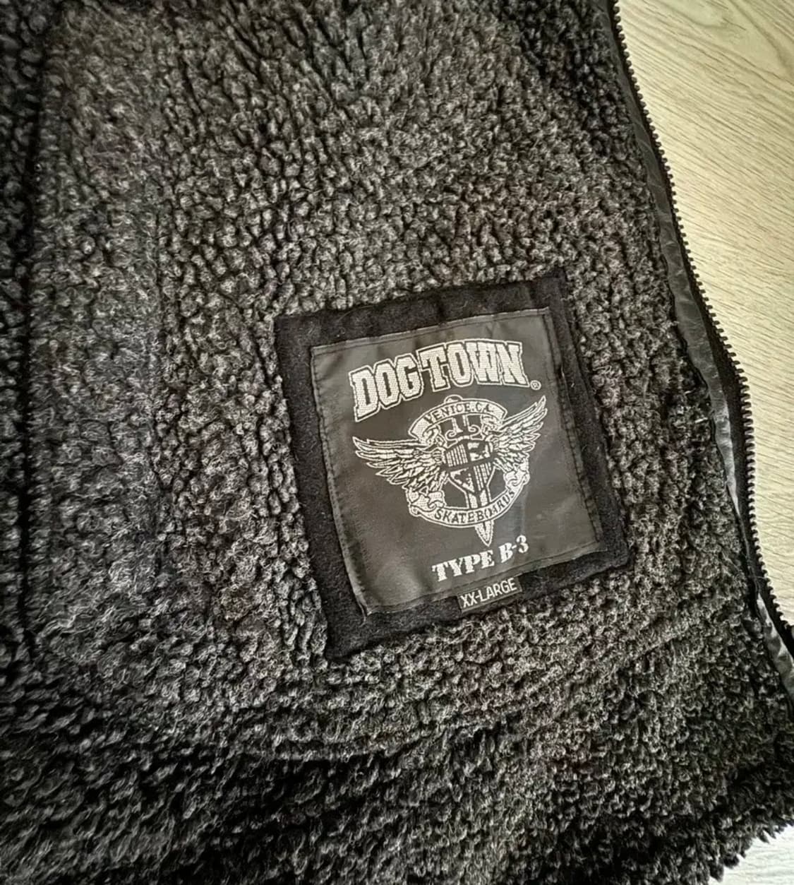 Dogtown도그타운 무스탕 블랙 상품이미지4