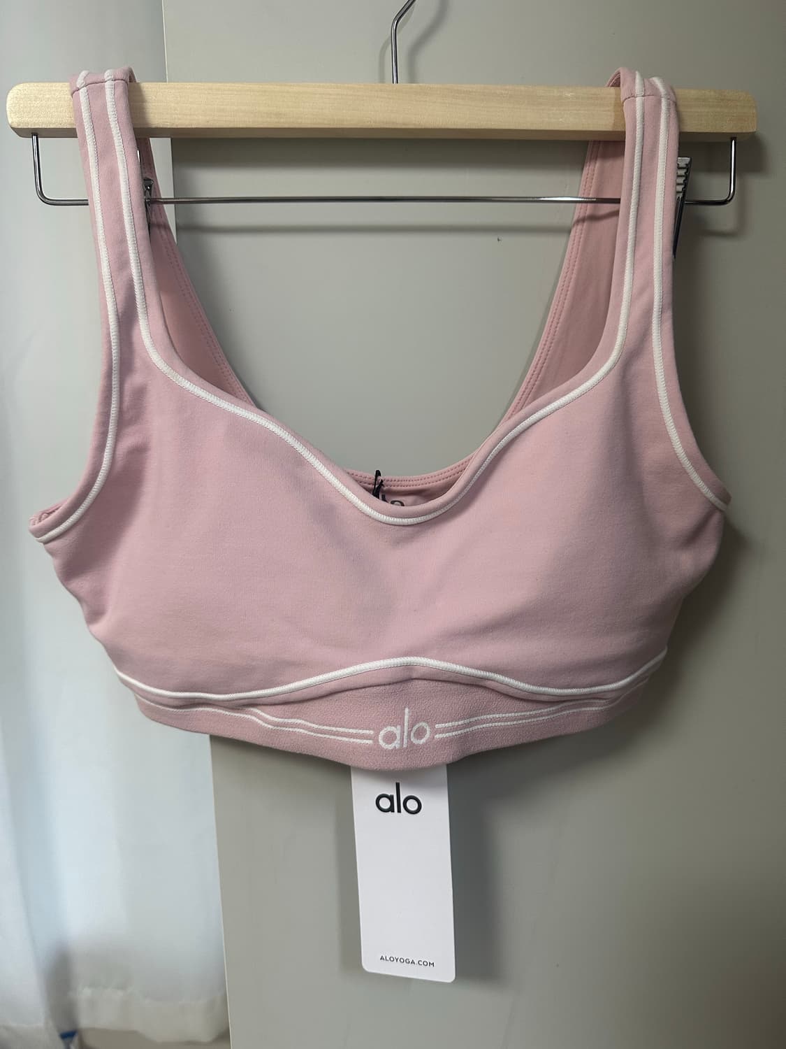 alo yoga 알로요가 발레 핑크/화이트 브라 (스몰 s) 상품이미지1