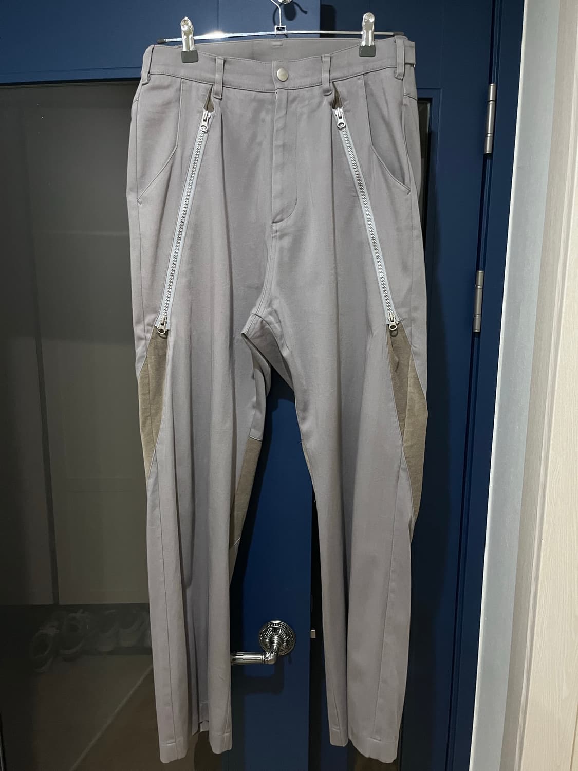 해칭룸 zip pants grey 상품이미지1